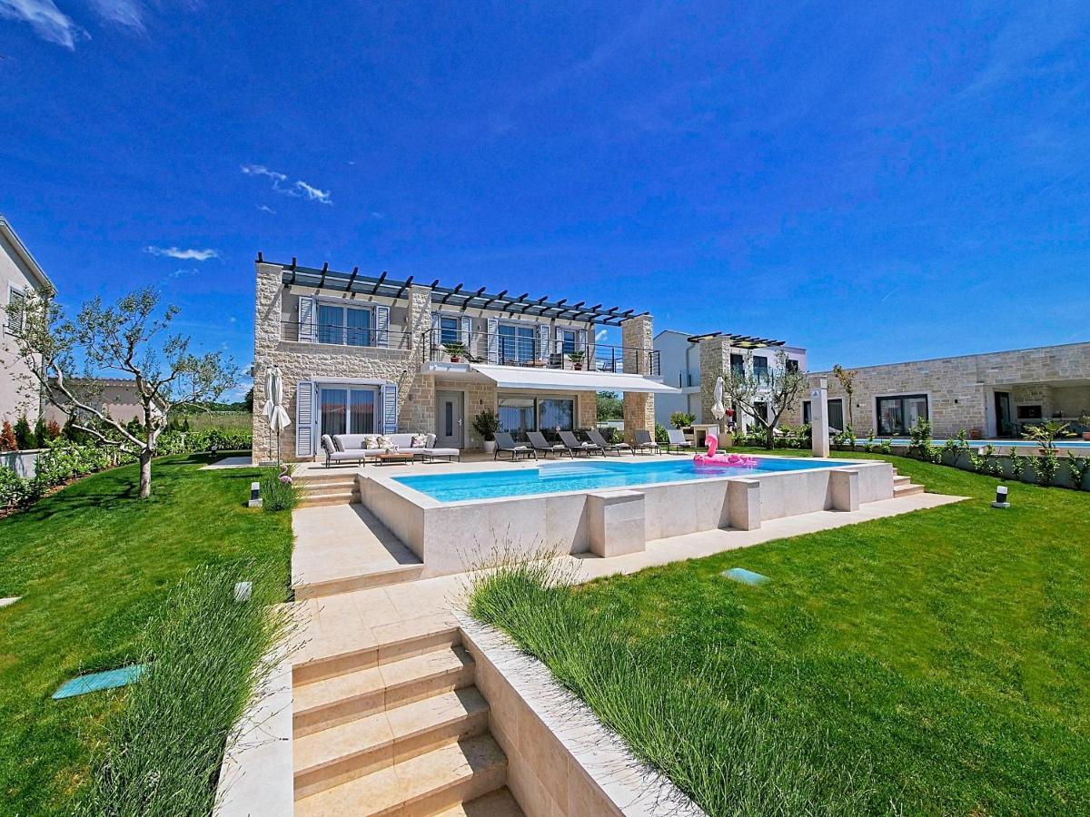 Villa Flamingo Kaštelir Zewnętrze zdjęcie