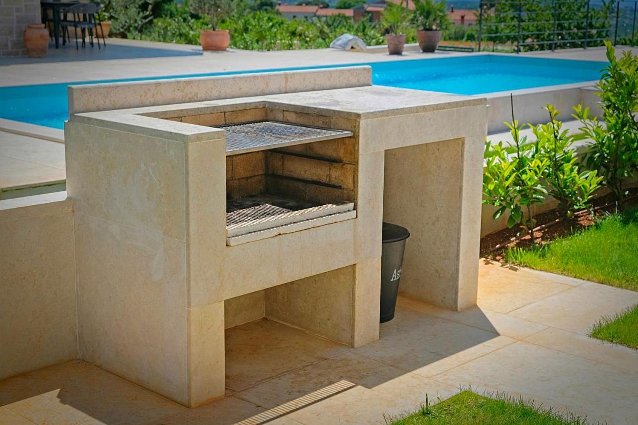 Villa Flamingo Kaštelir Zewnętrze zdjęcie